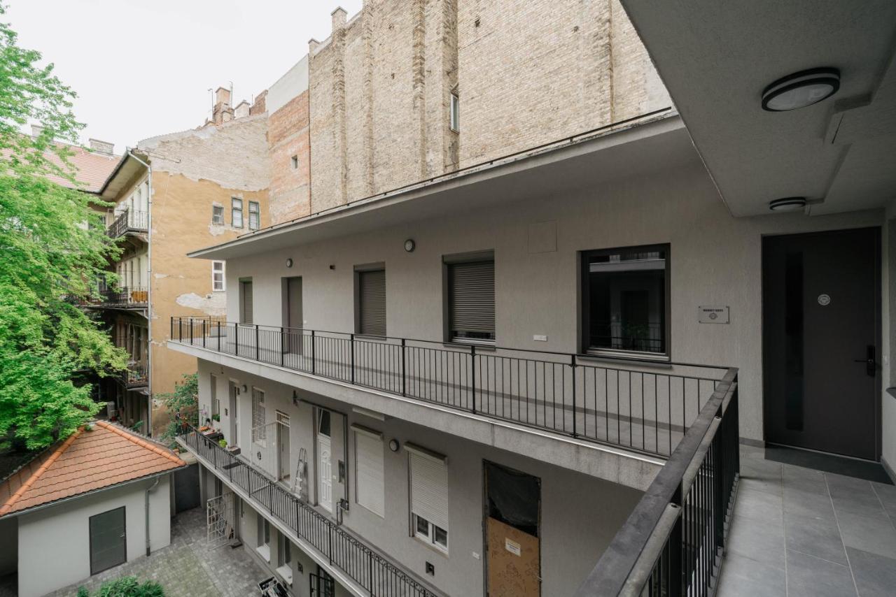 Monkey Suite Budapeste Exterior foto